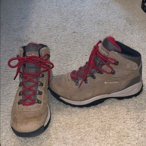 Columbia Waterproof Newton Ridge Hiking Boots